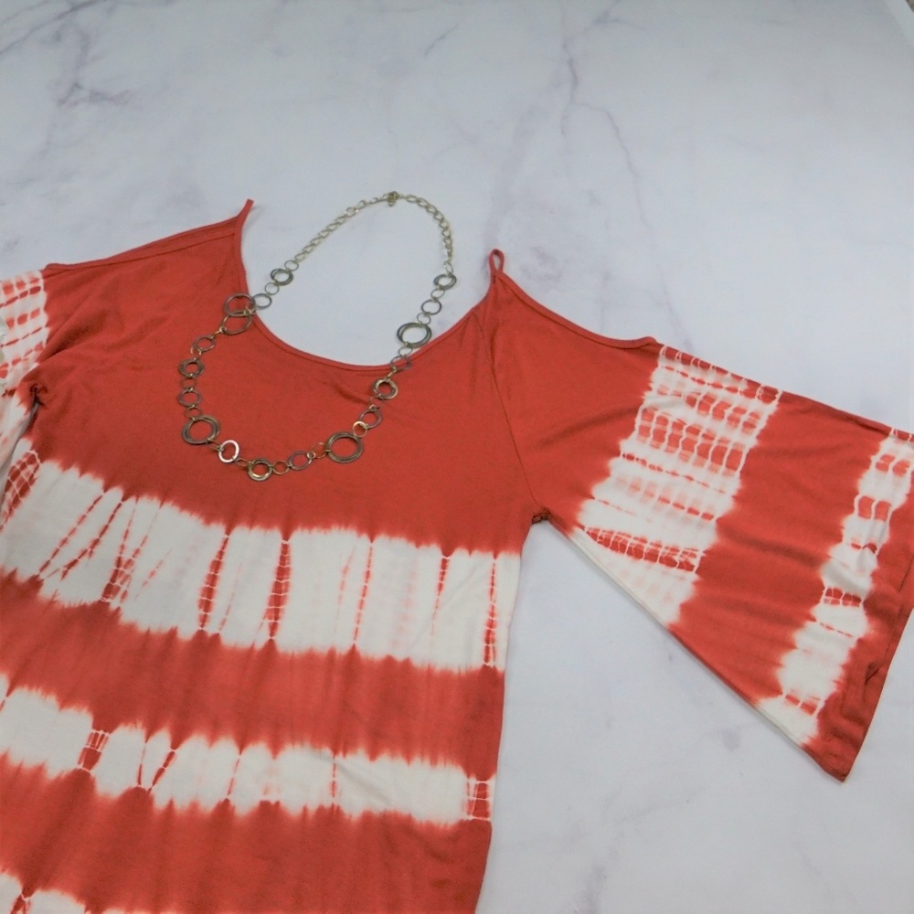 Tie dye cold shoulder bell sleeve dress - Picture 3 of 6