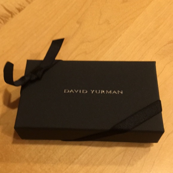 David Yurman Gift Box & Pouch from Yurman Outlet - Picture 2 of 2