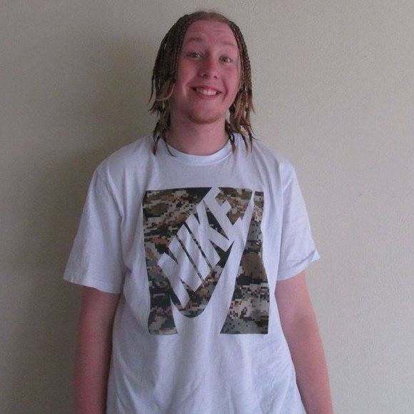 Meet your Posher, Mike - Picture 1 of 1