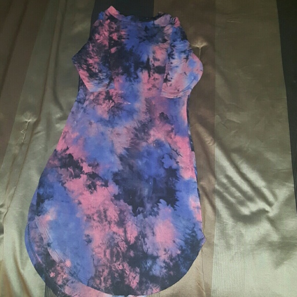 Woman's fitted t-shirt dress