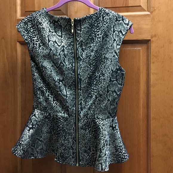 Love 21 Tops - Gold & Black Peplum Top Love 21 Tops - Gold & Black Peplum Top