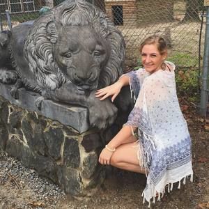 Meet your Posher, Natalie