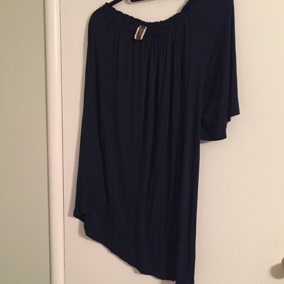 Navy blue one shoulder dress