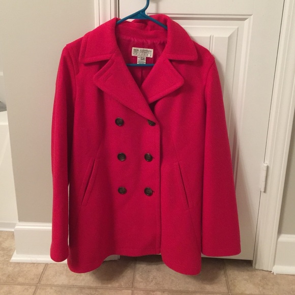 Red peacoat 🎈