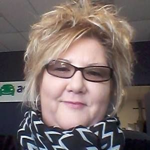 Meet your Posher, Debra