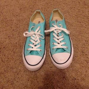 Tiffany blue converse
