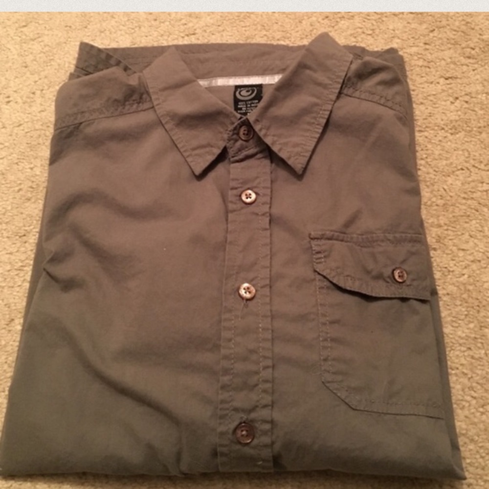 Rave Button Down by Caffeine. Size M in EUC