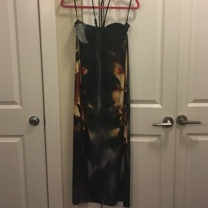 Strapless maxi