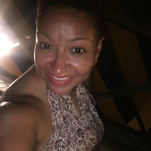 Meet your Posher, Janna