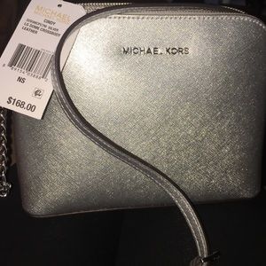 Micheal kors purse