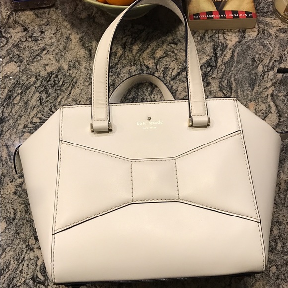 kate spade Handbags - Kate Spade Park Avenue Mini Beau Bag