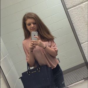 Meet your Posher, Izzy