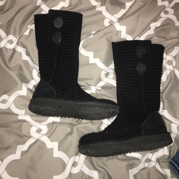 Women's Black crochet UGG boots