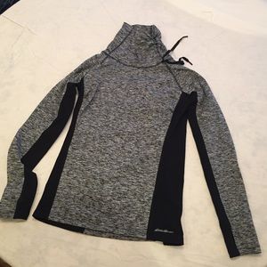 Eddie Bauer dri-fit material fashion neck pullover