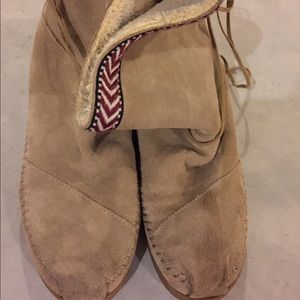 Sale! Toms boots