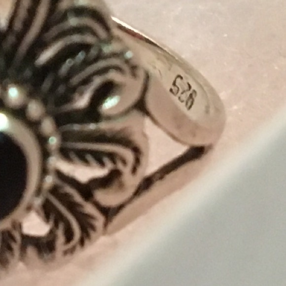 Onyx Sterling Silver Ring - Picture 3 of 3
