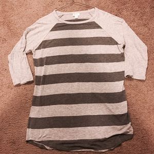 Lularoe Randy Tee