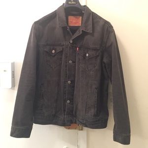 Levi's black denim jacket