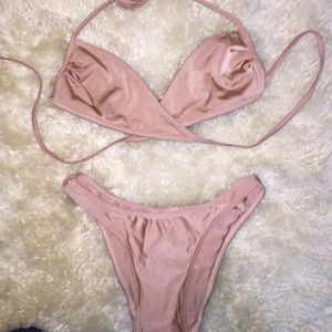 American apperal swimsuit set