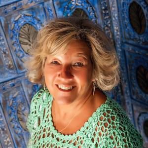 Meet your Posher, Patsy