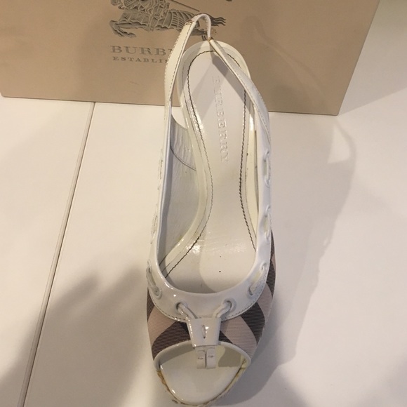 Burberry Check Espadrille Wedge - Picture 2 of 3