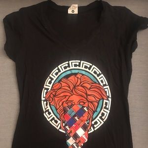 Crooks and Castle v neck women's s/s shirt.