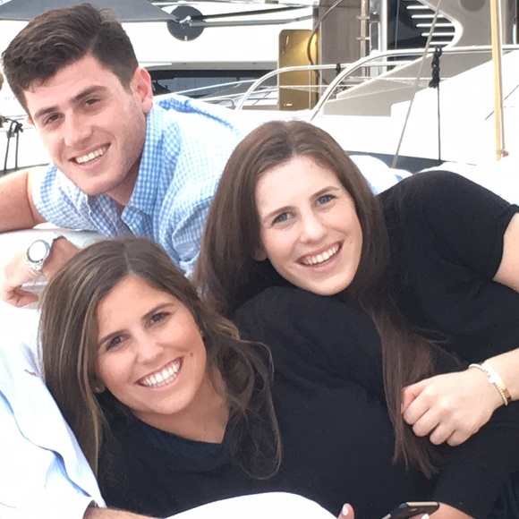 Meet your Posher, Claire