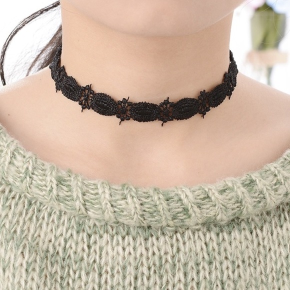 lace choker