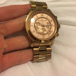 Michael Kors Rose gold watch