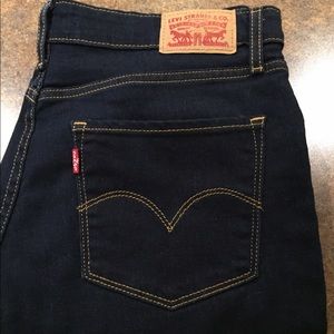 Levi Women's jeans