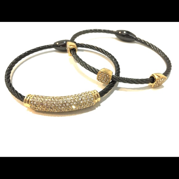 Gorgeous bracelets and necklaces