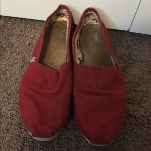 Red Toms