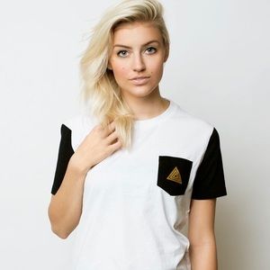 Golden Triangle Pocket Tee (unisex)