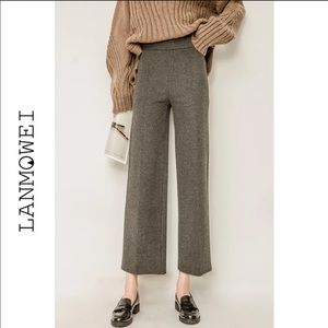 NWT High waist wool straight leg pants Size XS