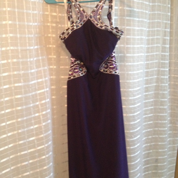 Prom/Formal Dress - Picture 2 of 2