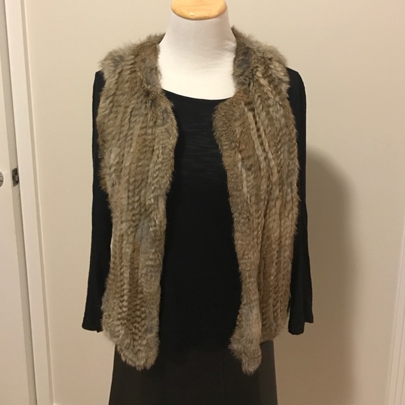 💥Closet Clean Out Sale!⚡️Real rabbit Fur Vest