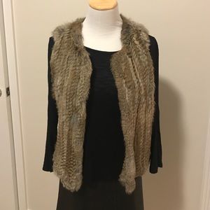 💥Closet Clean Out Sale!⚡️Real rabbit Fur Vest