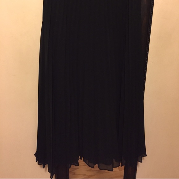 Mid length - Picture 3 of 4