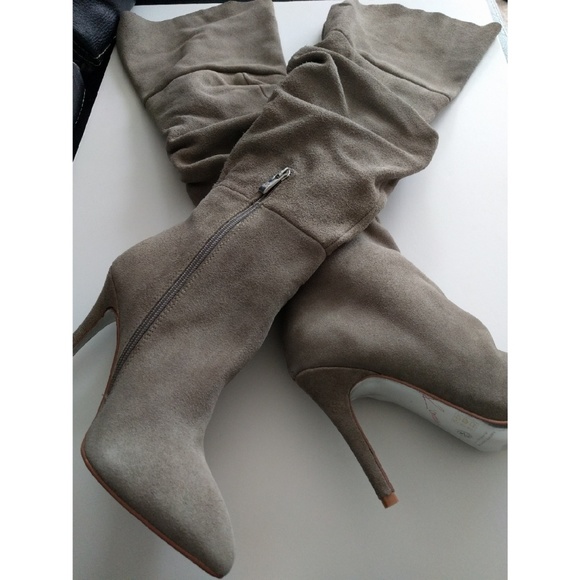 Sold!Kristin Cavallari by chinese laundry Calissa - Picture 4 of 4