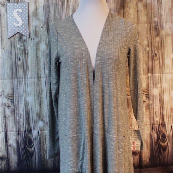 LulaRoe Sarah Cardigan (Small)
