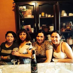 Meet your Posher, Laura c