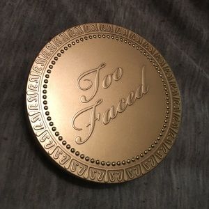 Too Faced Chocolate Soleil Matte Bronzer