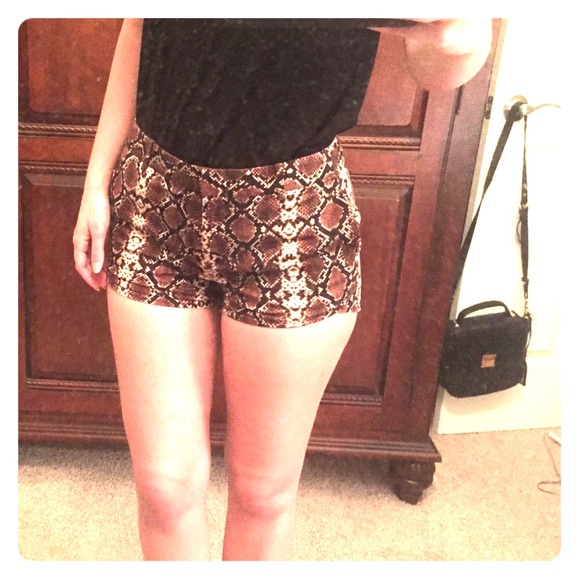 BCBG MAXAZRIA Shorts