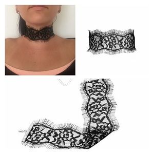 🎄✨Dainty Black Lace Choker✨💖