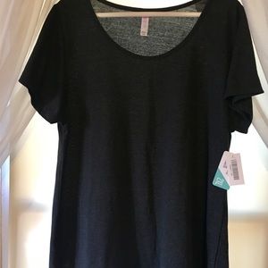 LuLaRoe Classic Tee
