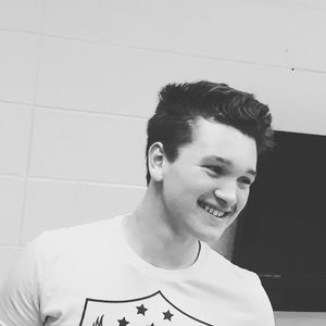 Meet your Posher, Ethan