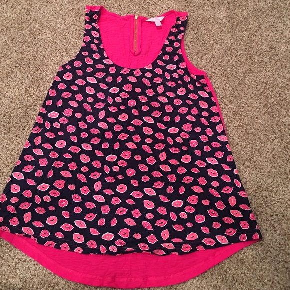 Lips Pink & Navy Lilly Pulitzer Top - Never Worn!