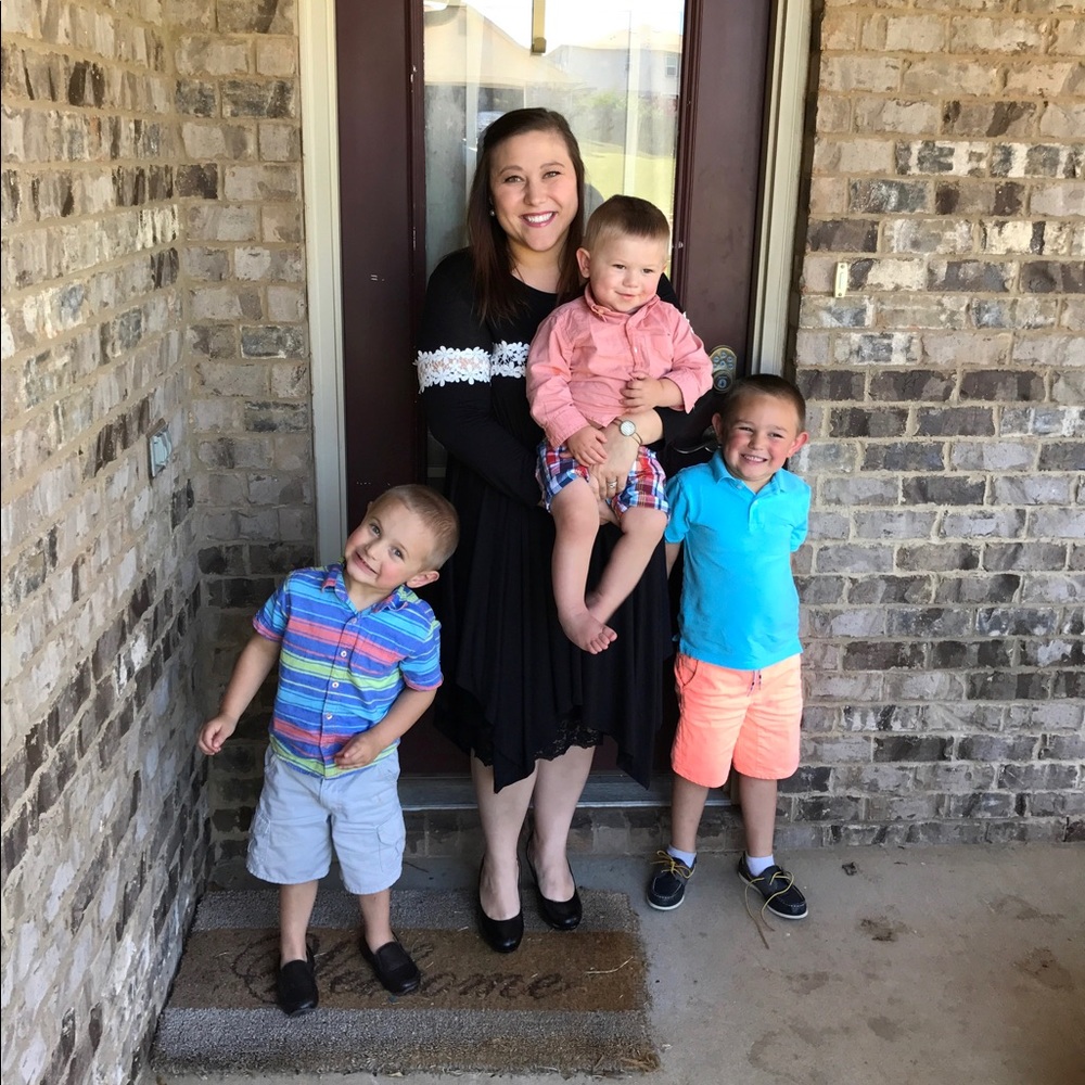 Meet your Posher, Nicole