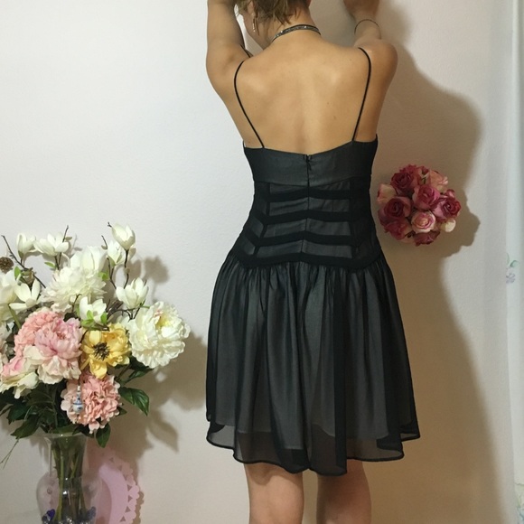 Stunning European silk spaghetti strap black dress - Picture 2 of 4