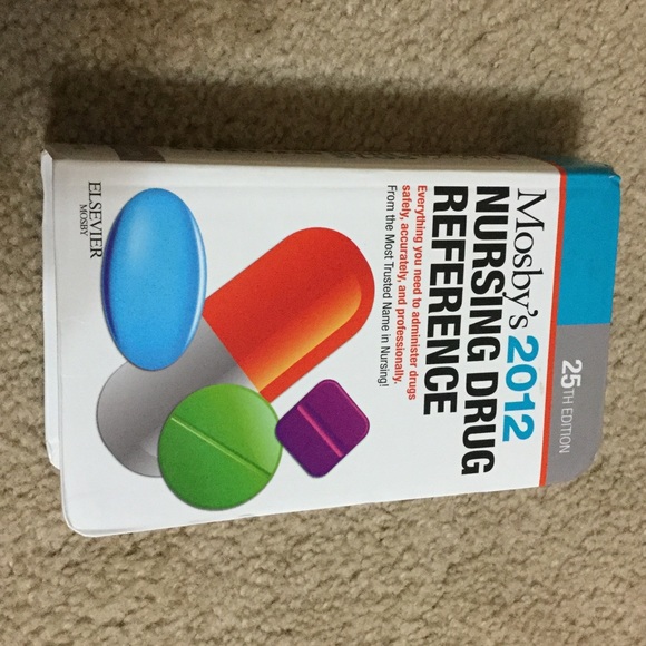 Nursing Drug Reference guide-- BRAND NEW
